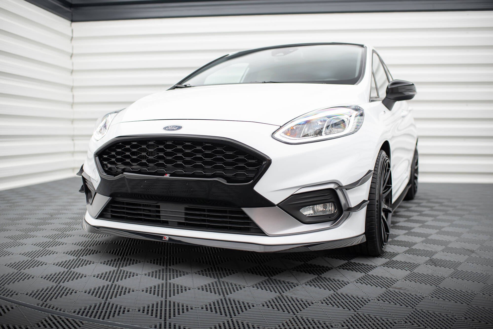 Frontlippe V6 für Ford Fiesta Mk8 ST / ST-Line