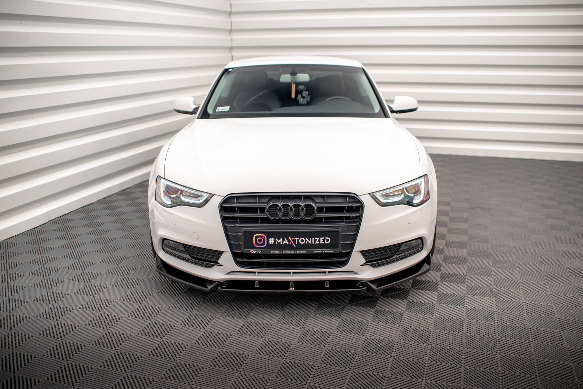 Frontlippe V1 für Audi A5 Coupe / Sportback 8T Facelift