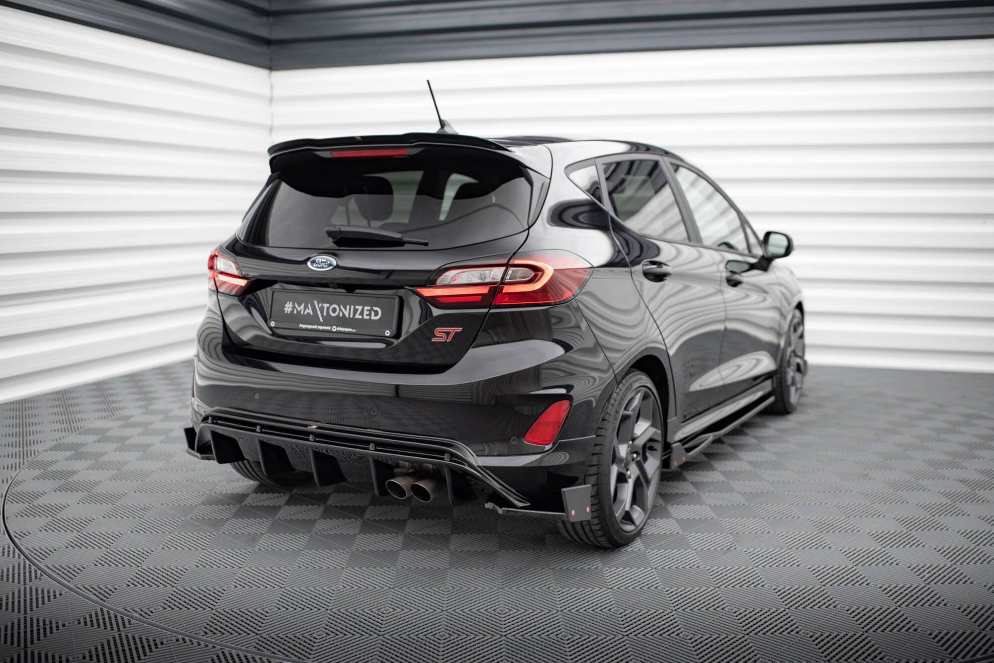 Heck Ansatz Flaps Diffusor V4 für + Flaps Ford Fiesta ST Mk8