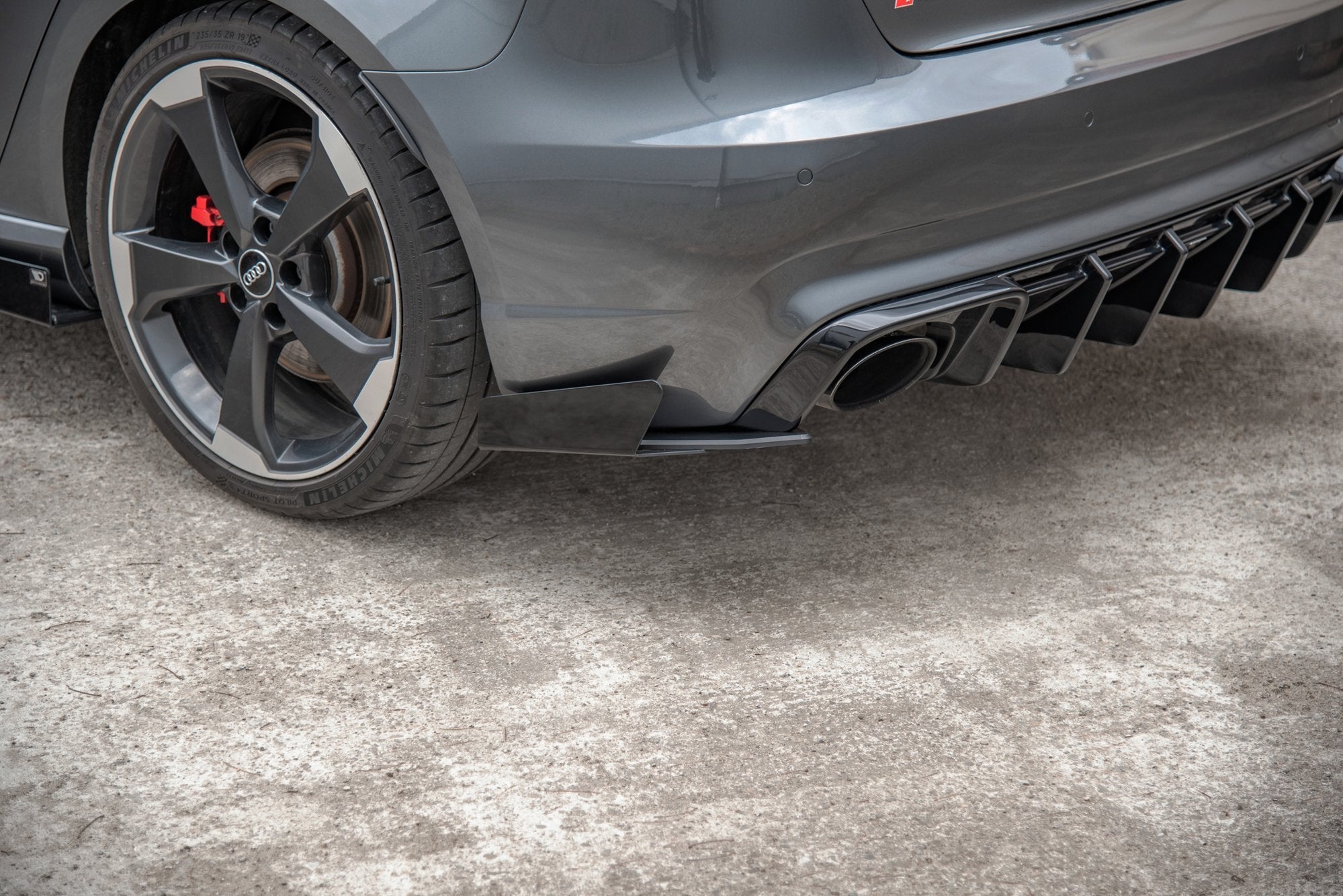 Hintere Seiten Flaps für Audi RS3 8V Sportback