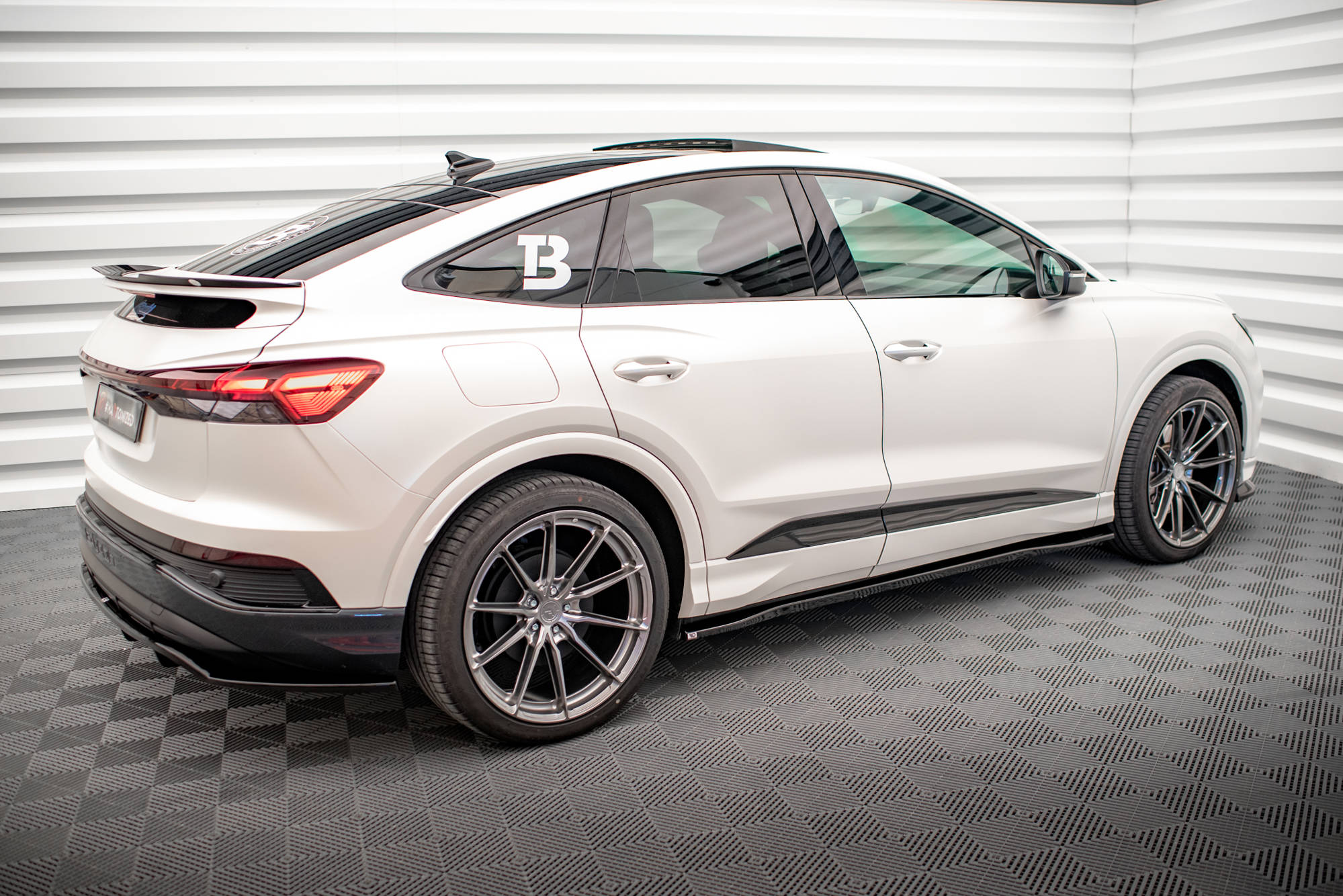Seitenschweller Ansatz für Audi Q4 e-tron Sportback S-line Mk1