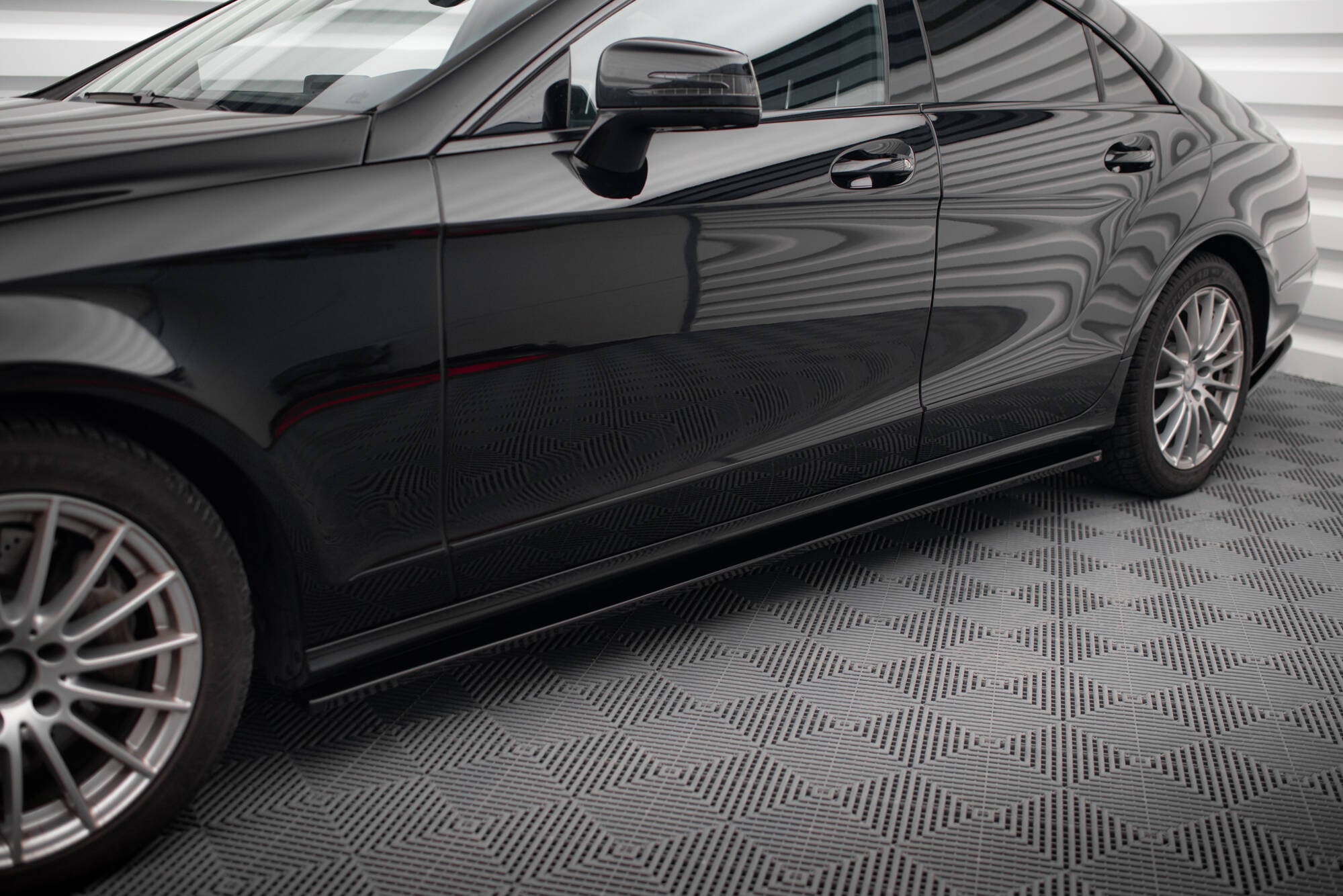 Seitenschweller V2 Ansatz für Mercedes-Benz CLS C218 / C218 Facelift