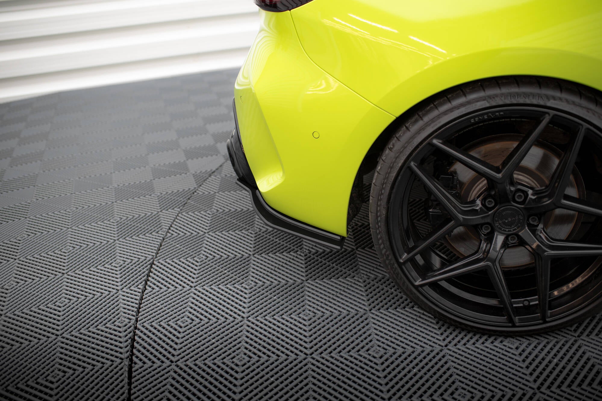 Street Pro Flaps Heckansatz V2 Diffusor für BMW 1er F40 M - Paket / M135i