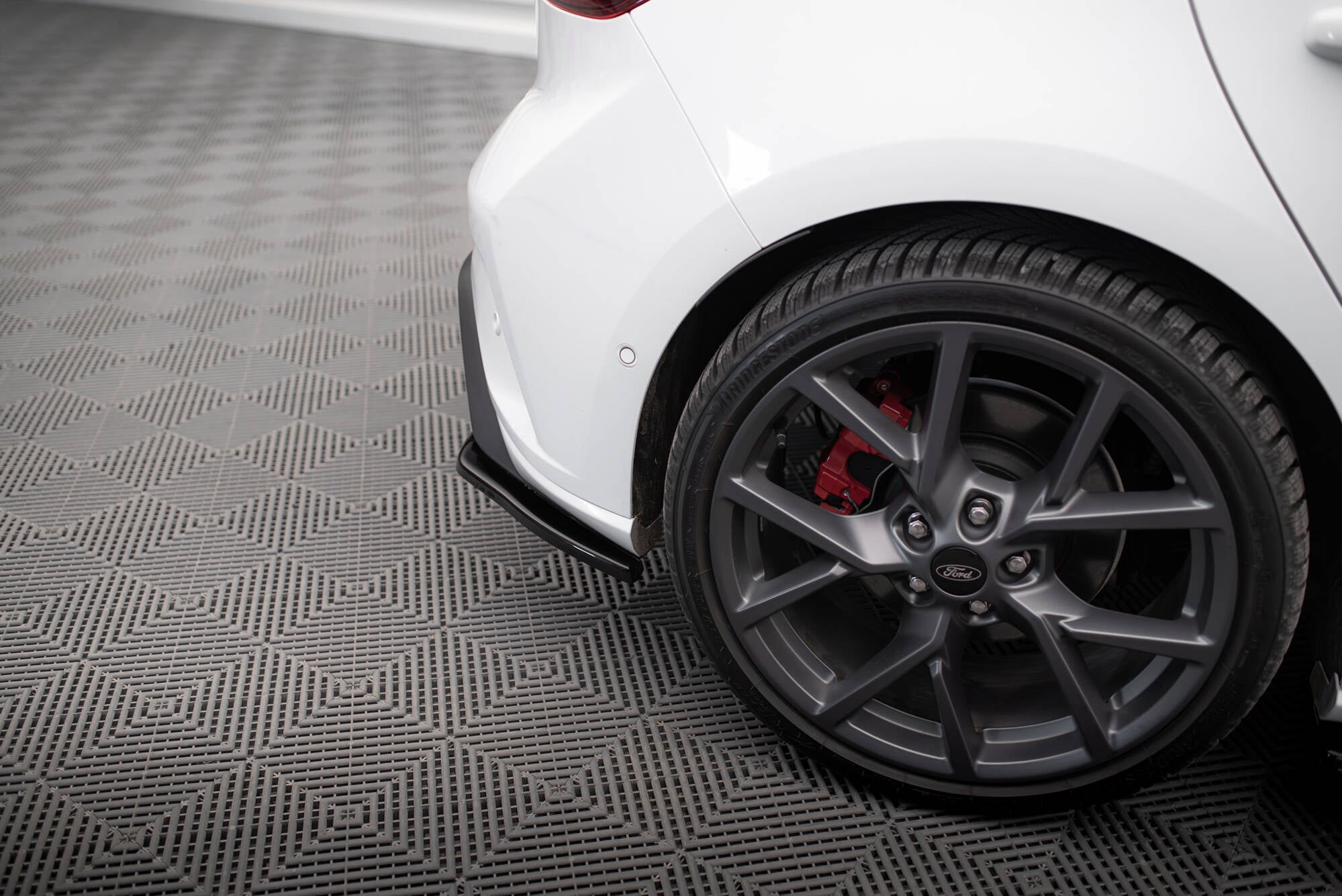 Heck Ansatz Flaps Diffusor V1 für Ford Focus ST Mk4