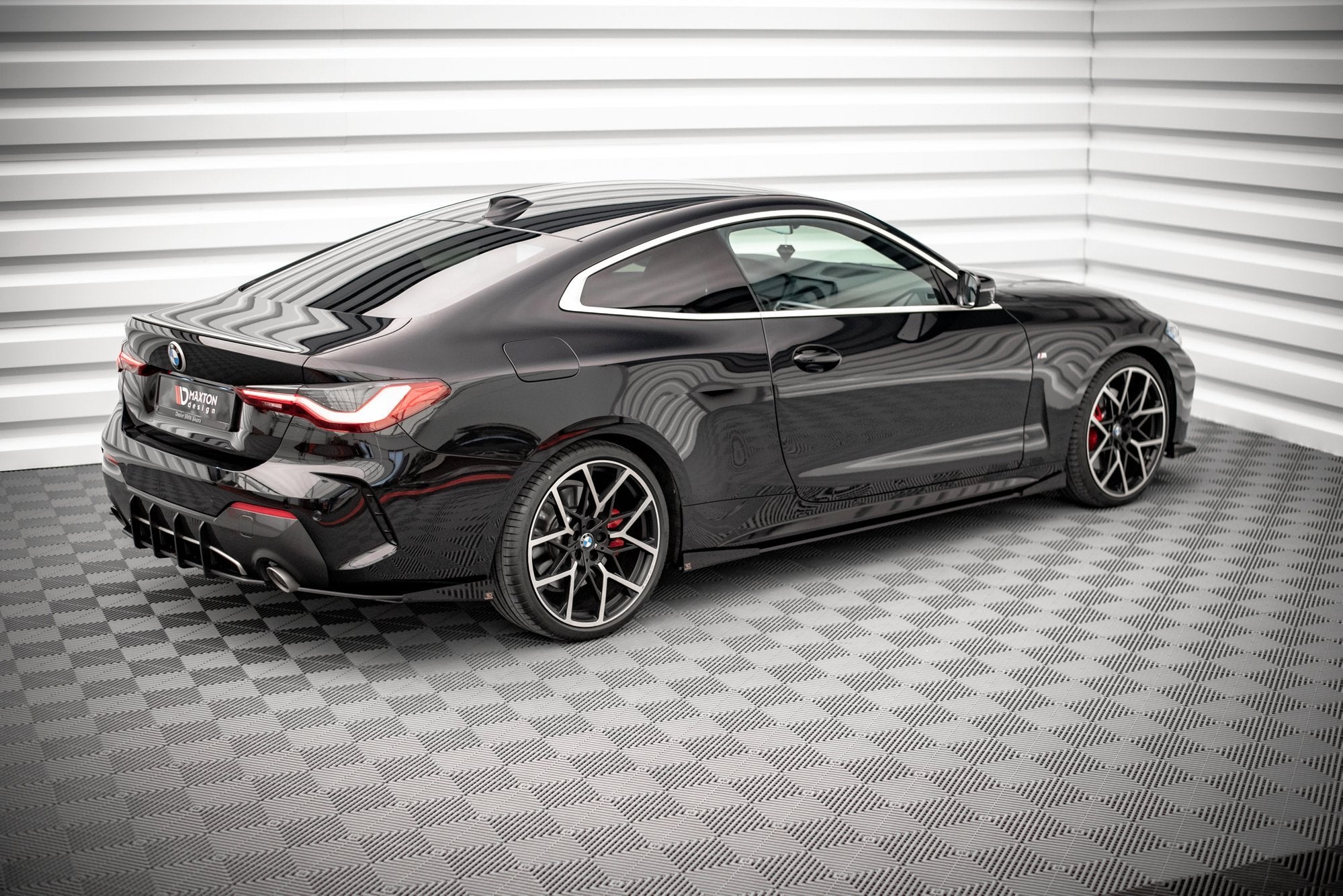 Street Pro Seitenschweller Ansatz für + Flaps BMW 4er M-Paket / M440i G22 / G23 / G22 Facelift / G23 Facelift