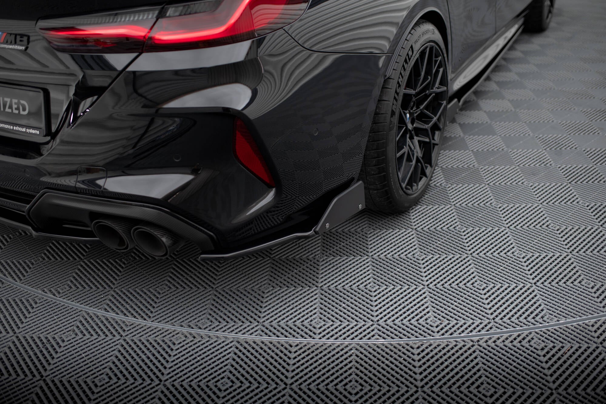 Flaps Heckansatz V1 Diffusor + Flaps für BMW M8 Gran Coupe F93