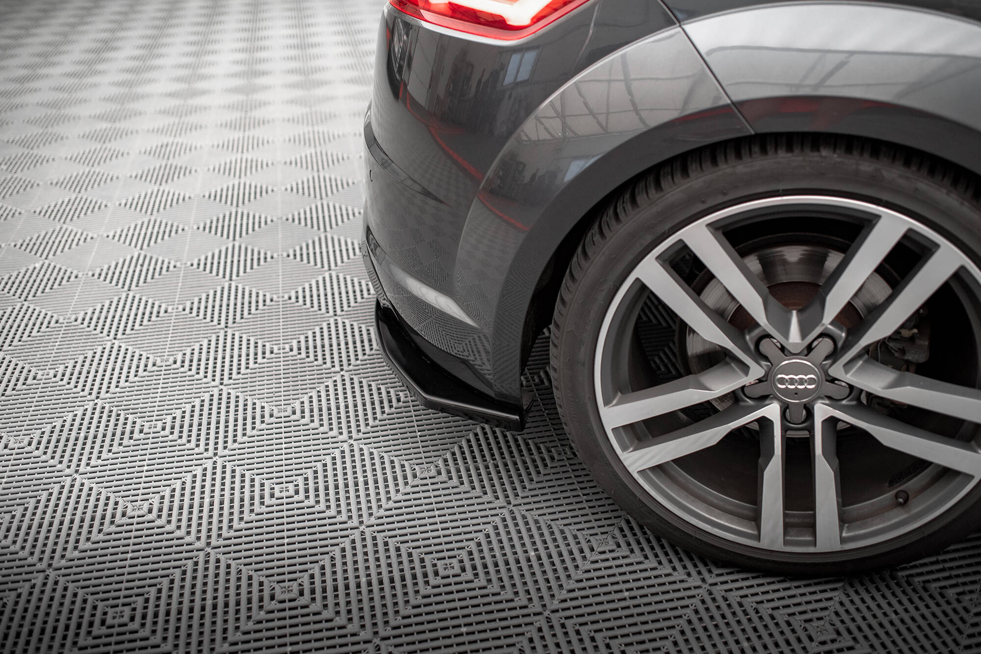 Flaps V2 Heckansatz Flaps Heckansatz für Audi TT S-Line 8S