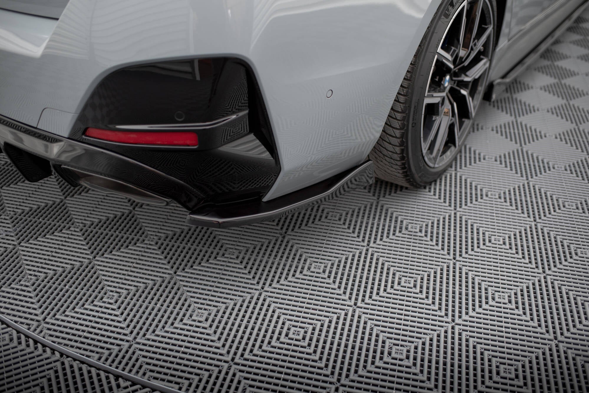 Flaps Heckansatz V4 Diffusor für BMW M440i Gran Coupe G26
