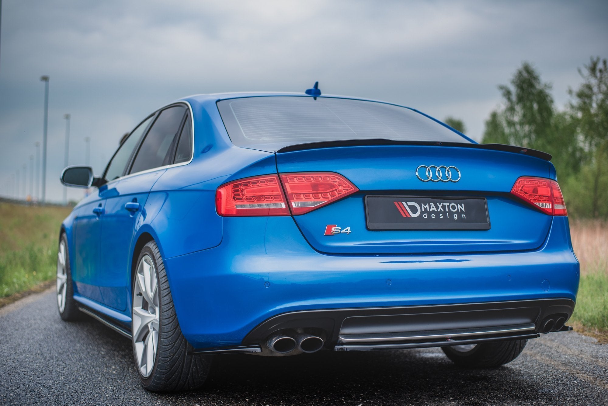 Spoiler CAP für Audi A4 Limousine B8 / B8 Facelift