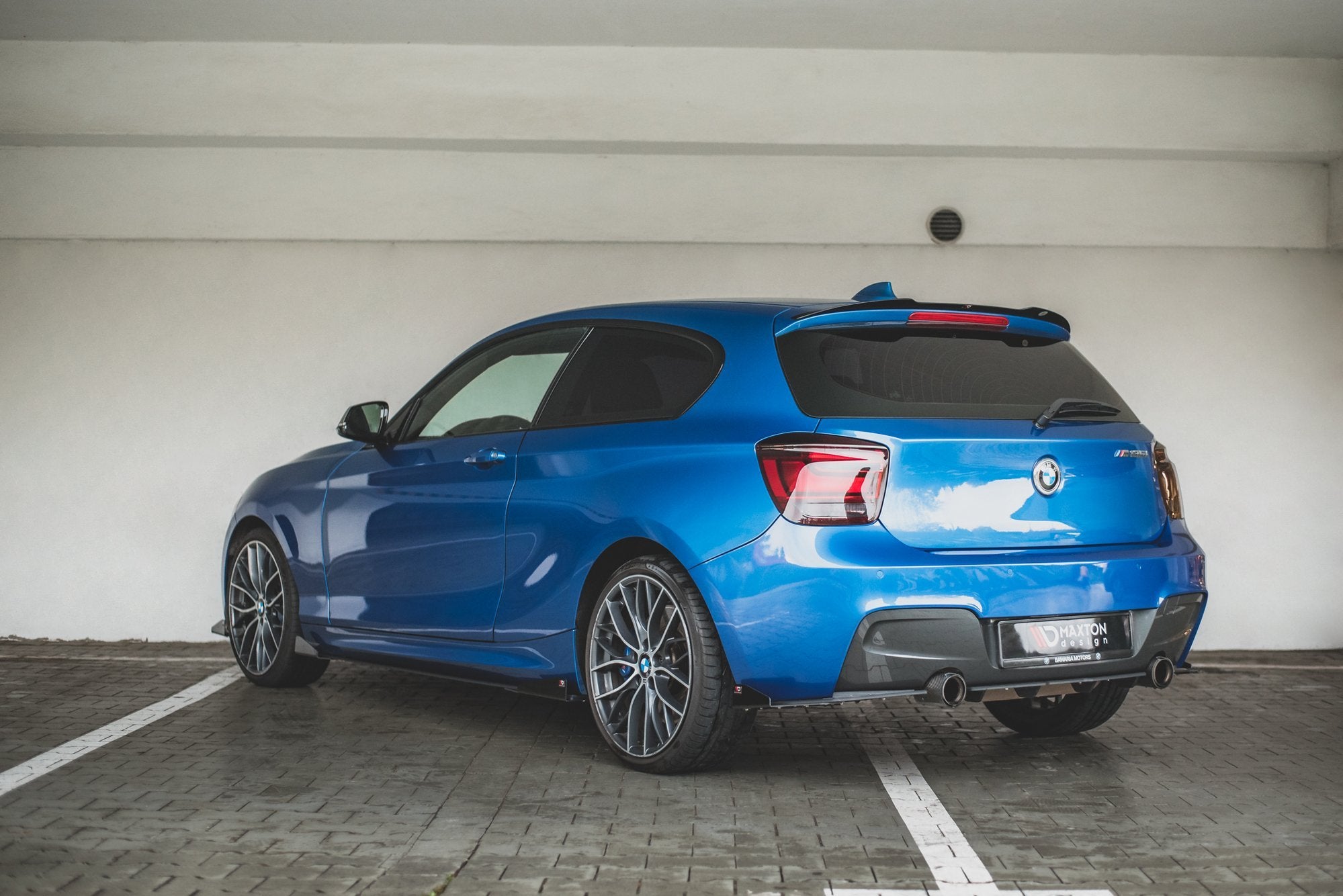 Street Pro Flaps Heckansatz Diffusor + Flaps für BMW M135i F20