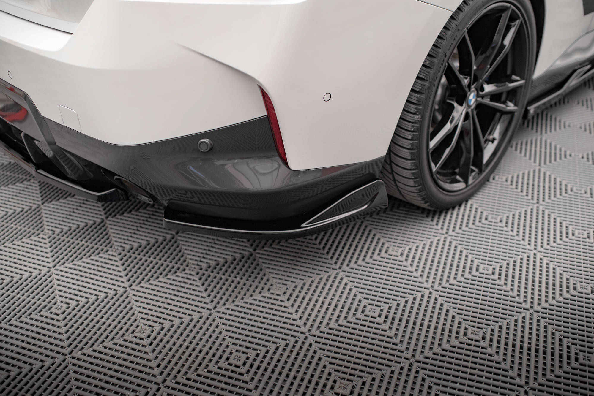 Flaps Heckansatz V1 Diffusor für BMW 2 Coupe M - Paket G42