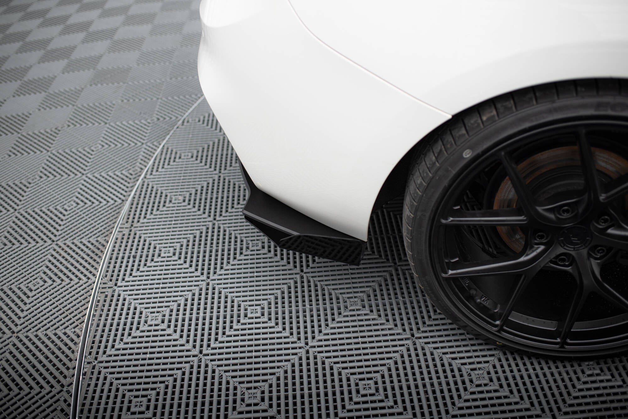 Street Pro Flaps Heckansatz V2 Diffusor + Flaps für BMW 1er F20 M140i