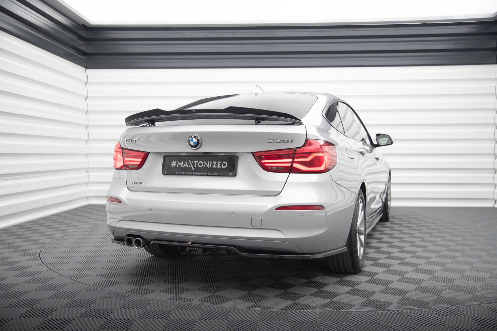 Mittlerer Cup Diffusor DTM Look Heck Ansatz für BMW 3er GT F34 Facelift