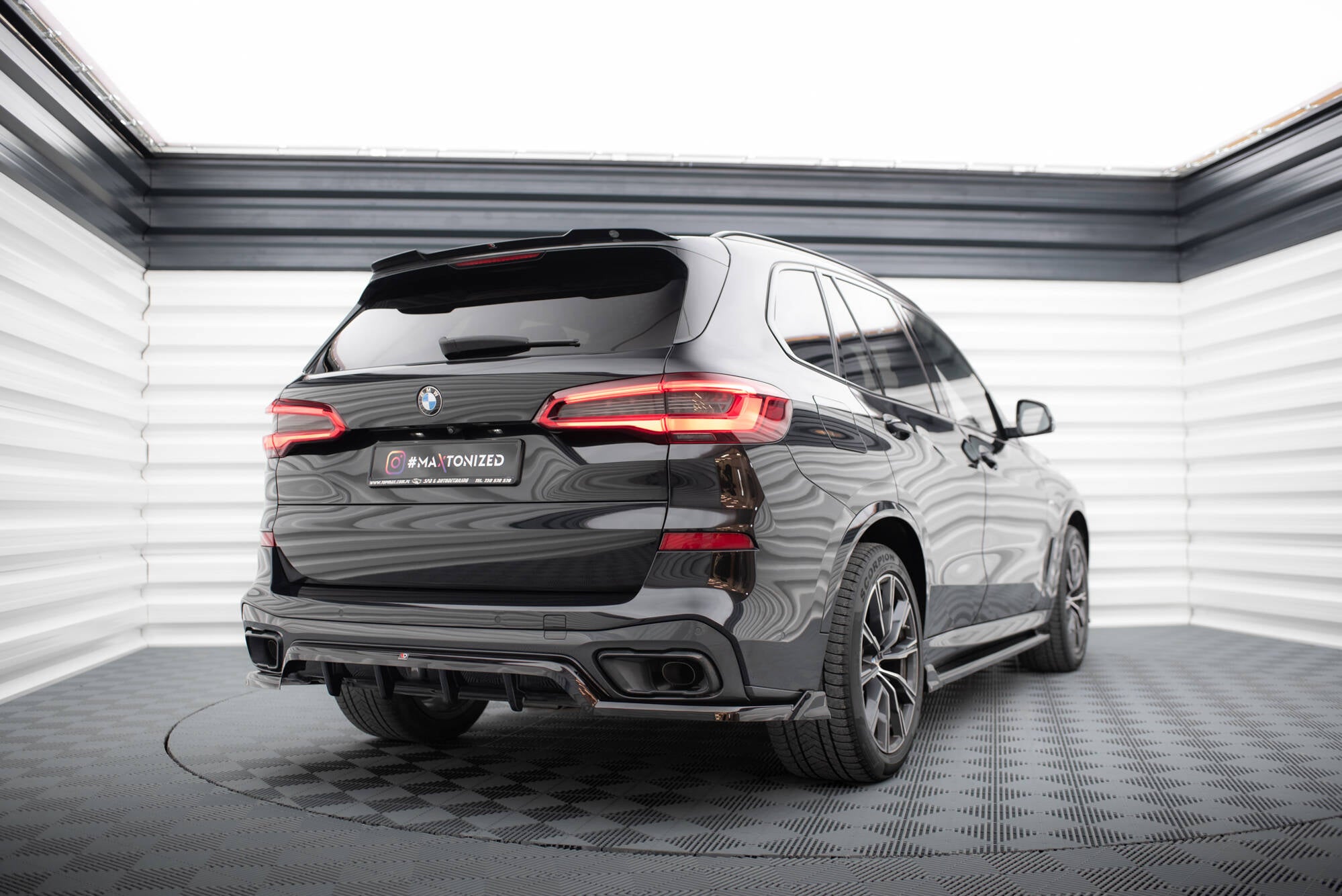 Mittlerer Cup Diffusor DTM Look Heck Ansatz für BMW X5 M-Paket G05