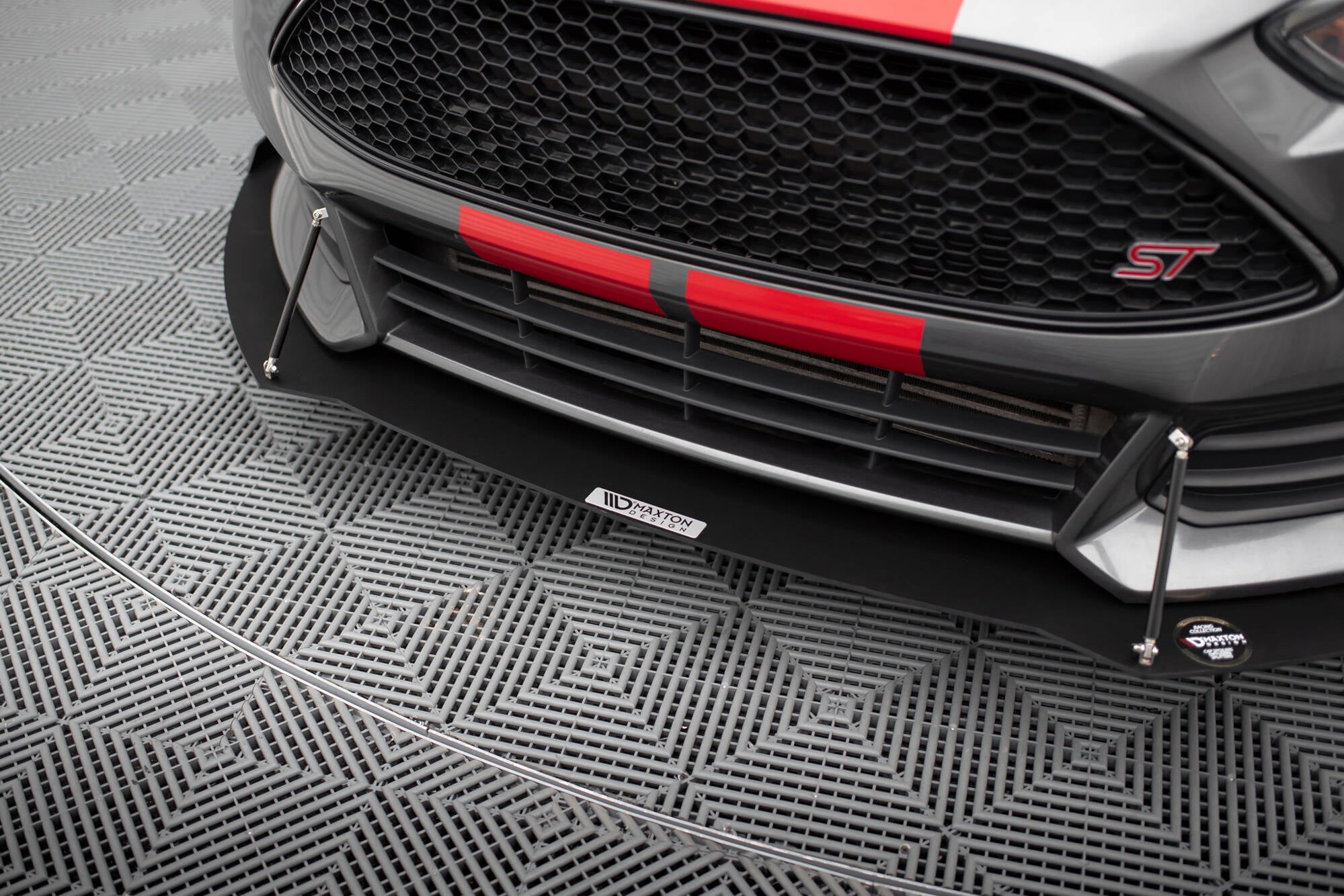 Sport Frontlippe V2 für Ford Focus ST Mk3 FL