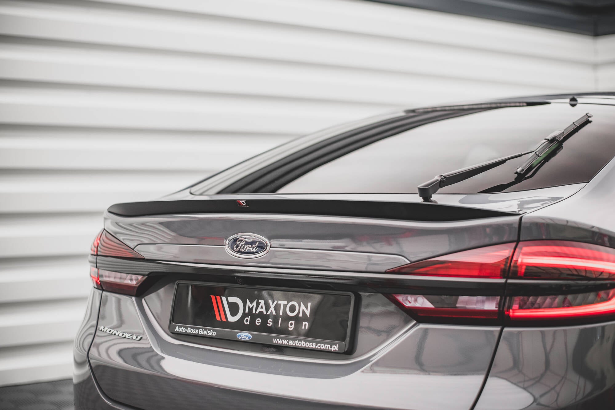 Spoiler für Ford Mondeo Liftback Mk5