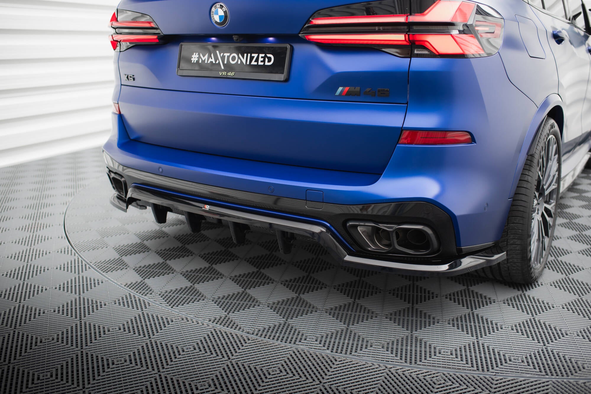 Mittlerer Cup Diffusor V1 DTM Look Heck Ansatz für BMW X5 M - Paket G05 Facelift