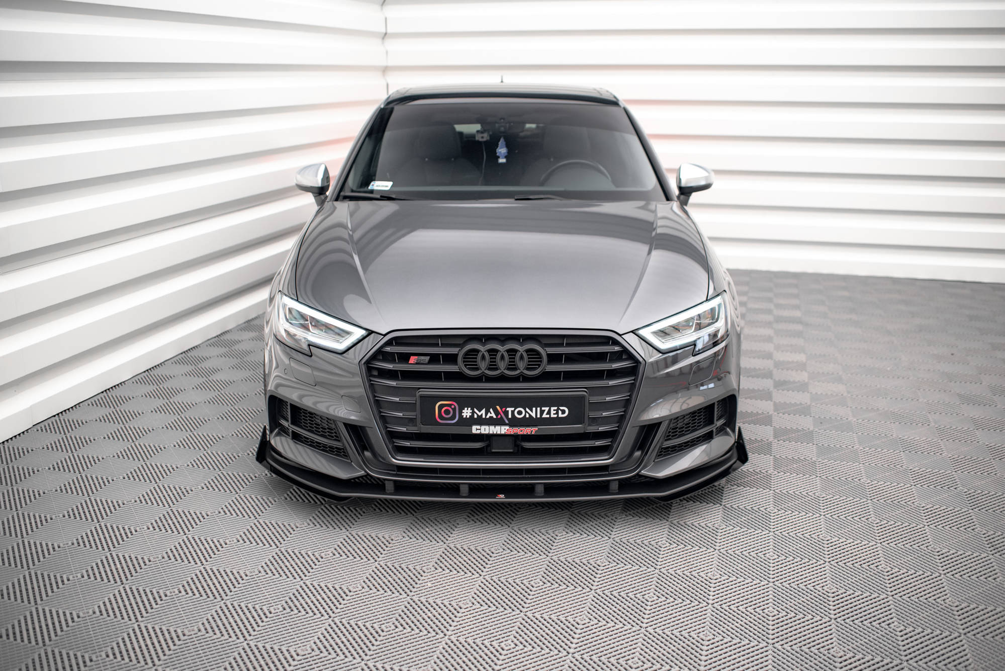 Street Pro Frontlippe V1 für +Flaps für + Flaps Audi S3 / A3 S-Line Sportback 8V Facelift