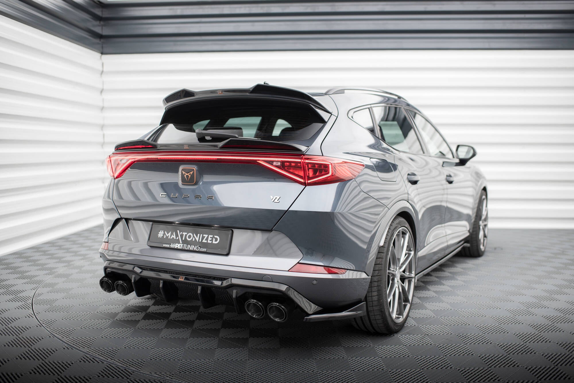 Diffusor V3 Heck Ansatz für + Endrohre für Cupra Formentor VZ Mk1 / Mk1 Facelift