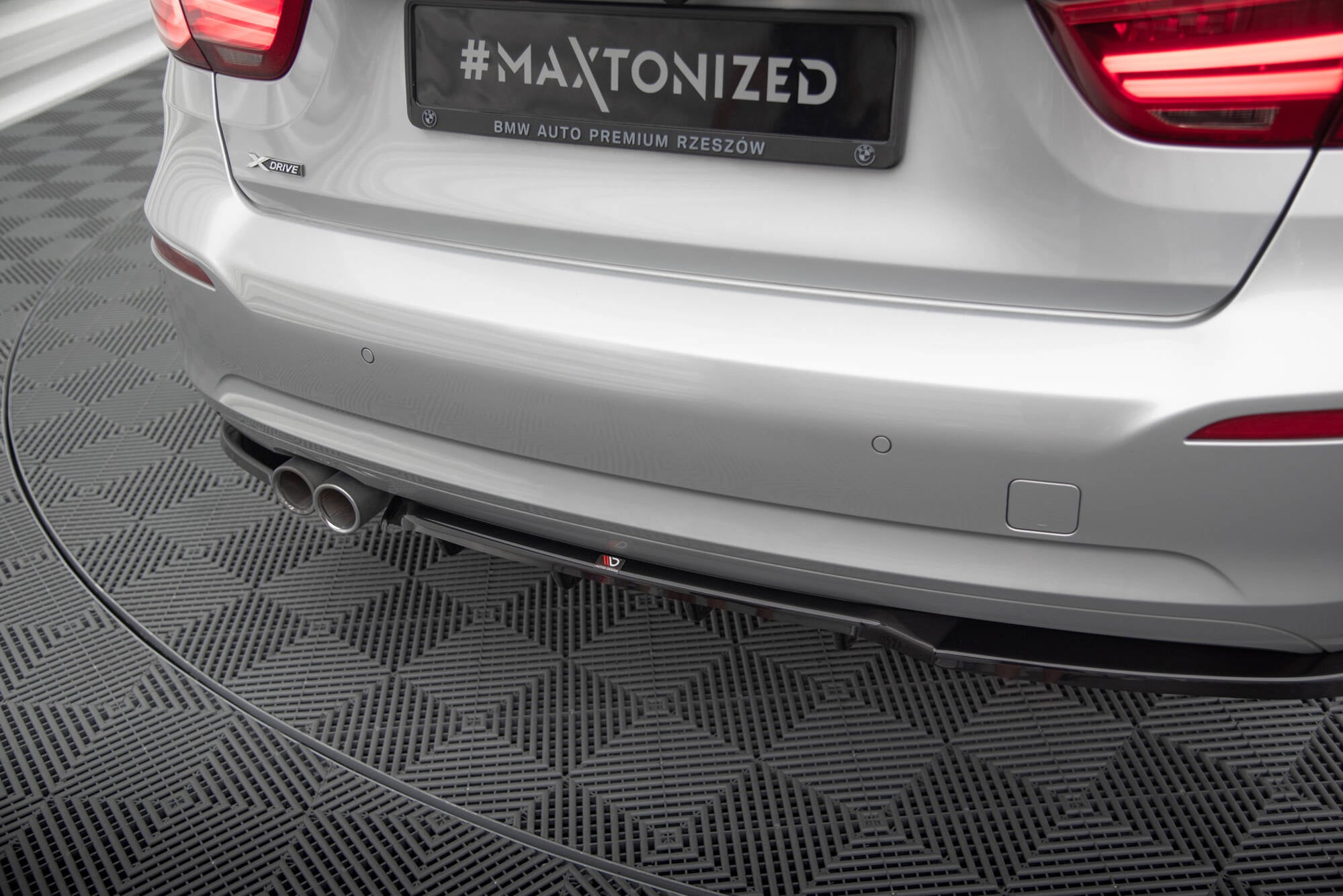 Mittlerer Cup Diffusor DTM Look Heck Ansatz für BMW 3er GT F34 Facelift