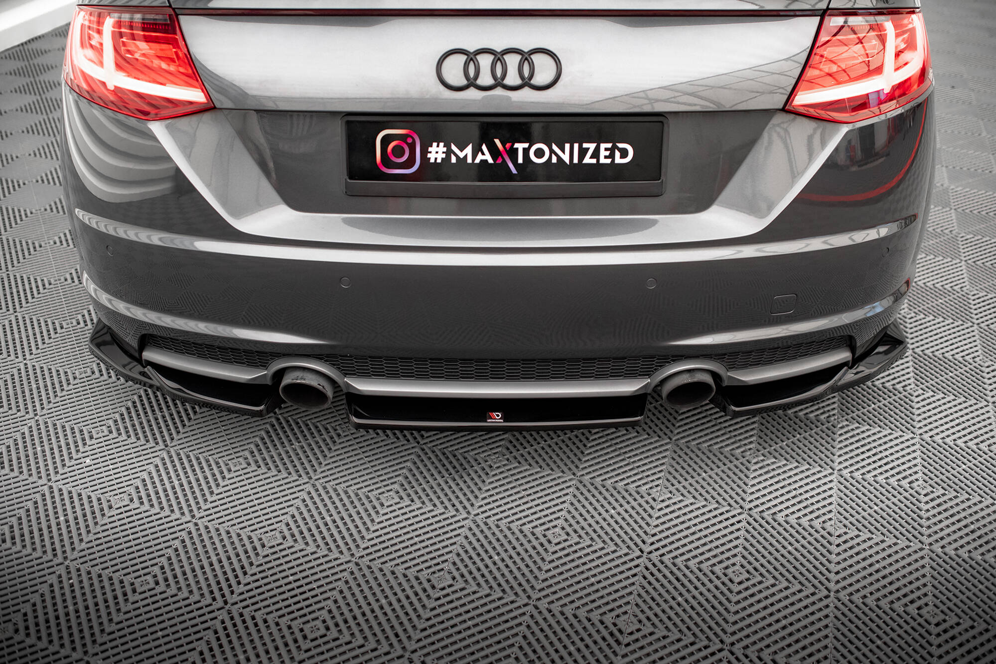 Heckansatz für Audi TT S - Line 8S