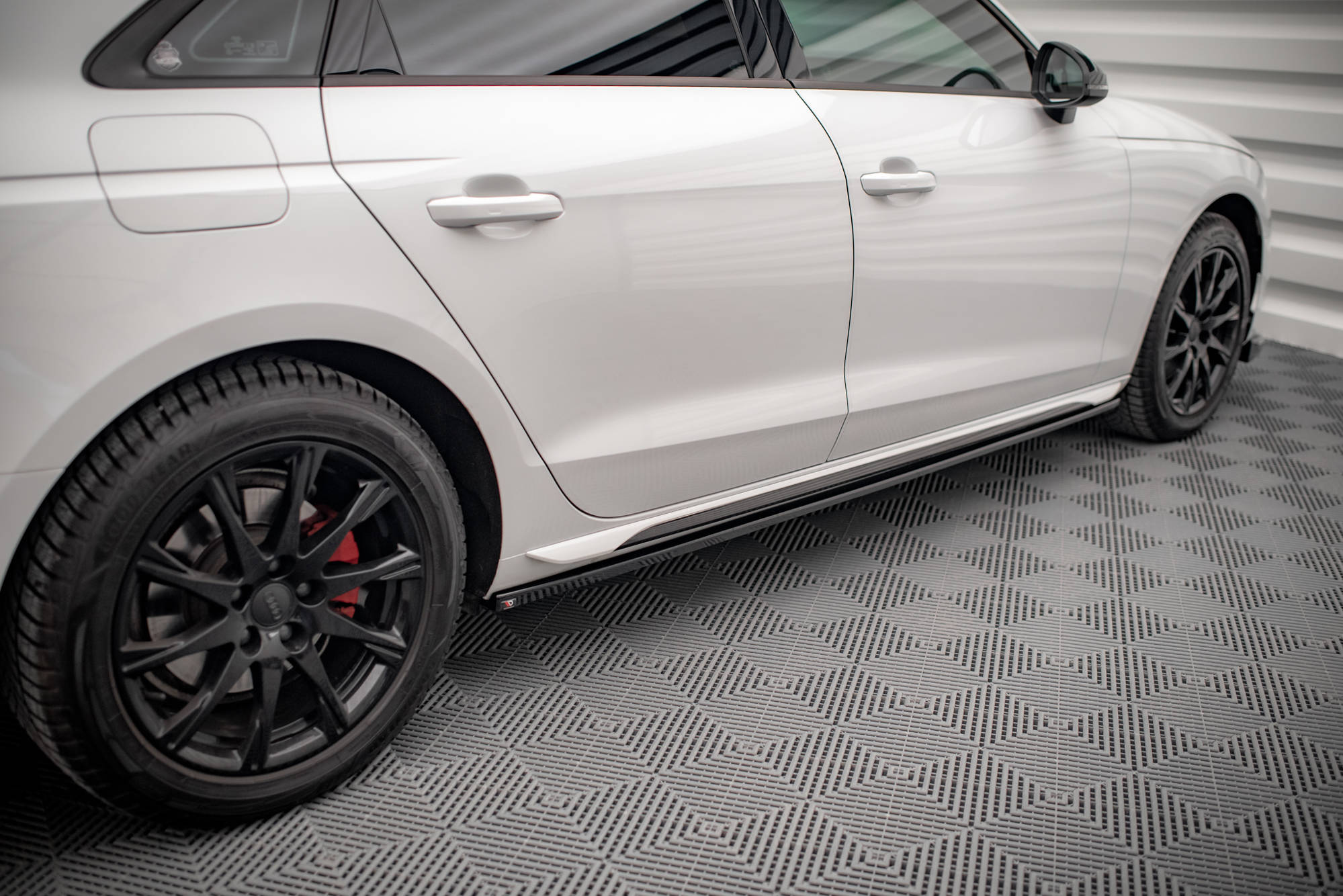 Seitenschweller Ansatz für Audi A4 B9 Facelift