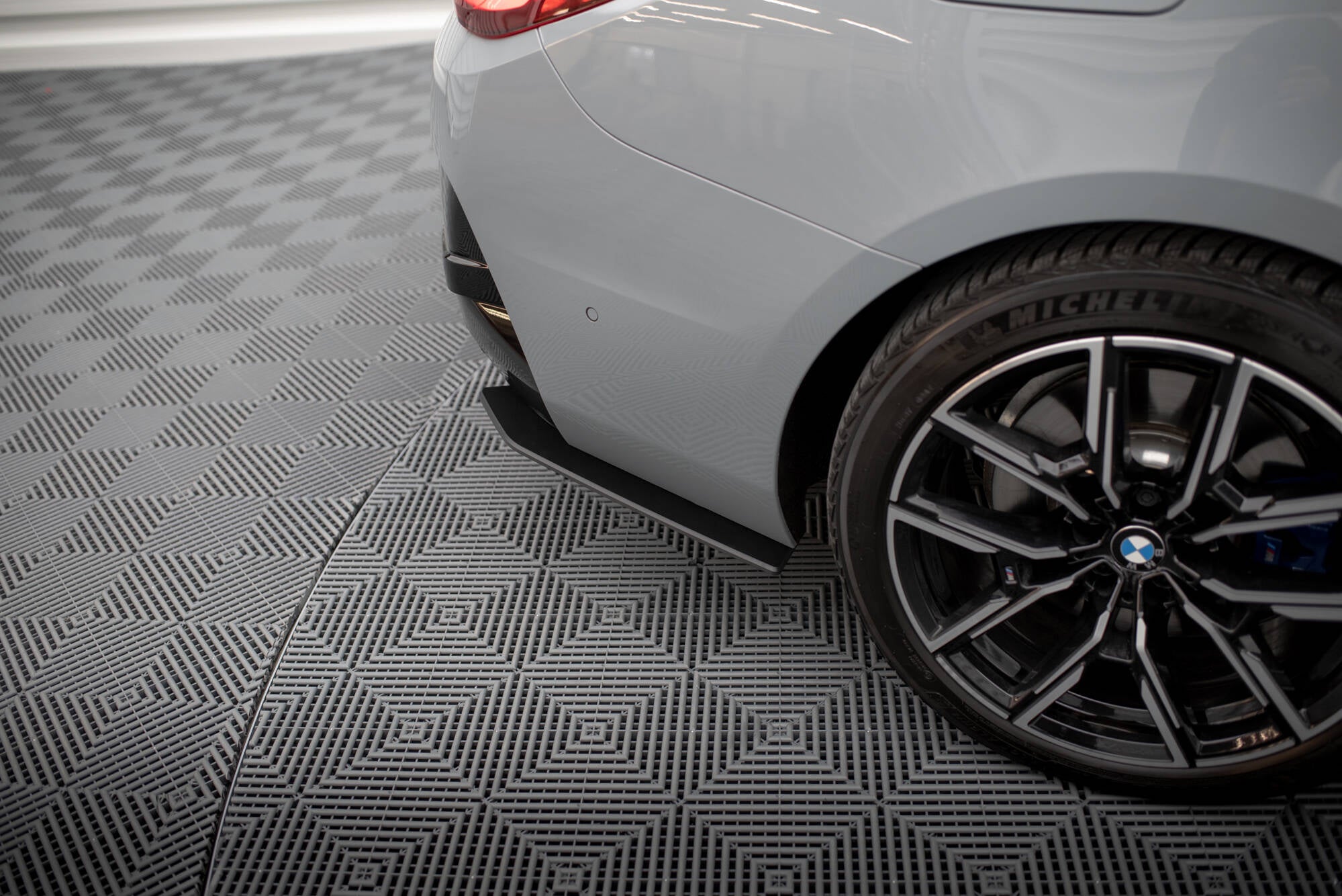 Street Pro Flaps Heckansatz Diffusor für BMW 4er Gran Coupe M440i G26