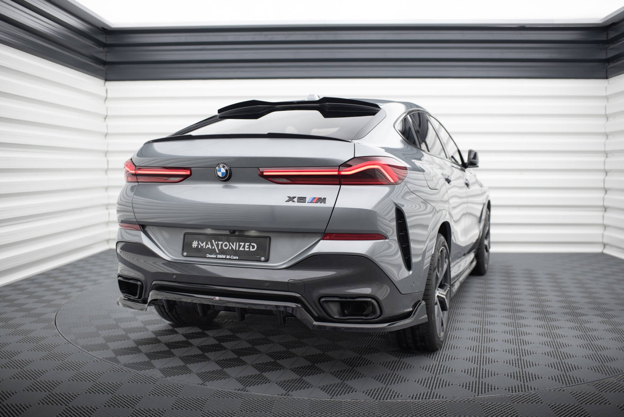 Mittlerer Cup Diffusor V2 DTM Look Heck Ansatz für BMW X6 M - Paket G06 Facelift