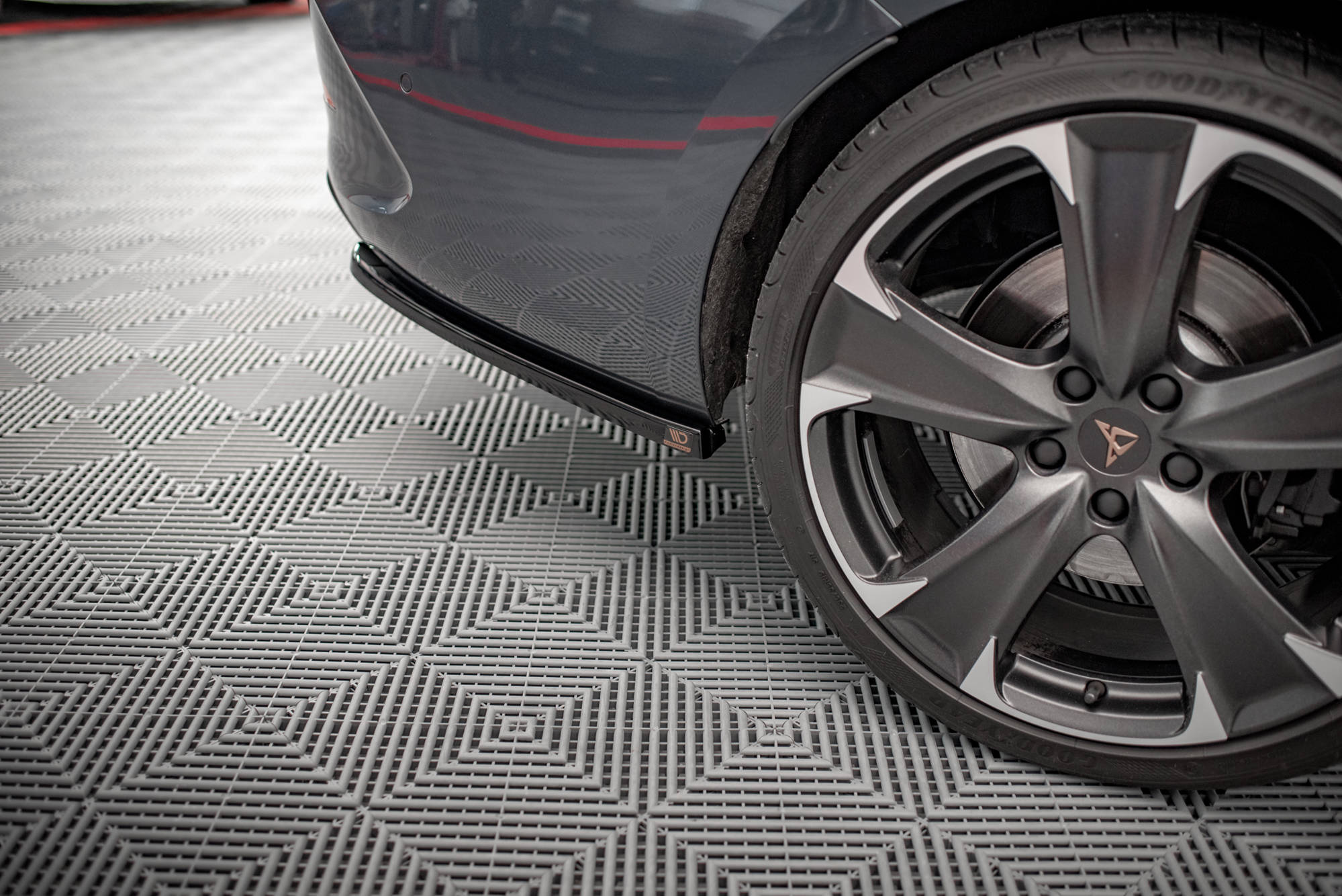 Heck Ansatz Flaps Diffusor V1 für Cupra Leon ST Mk1 Facelift