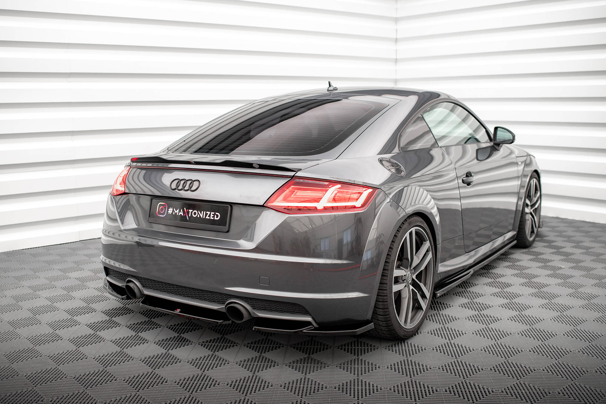 Flaps V1 Heckansatz Flaps Heckansatz für Audi TT S-Line 8S