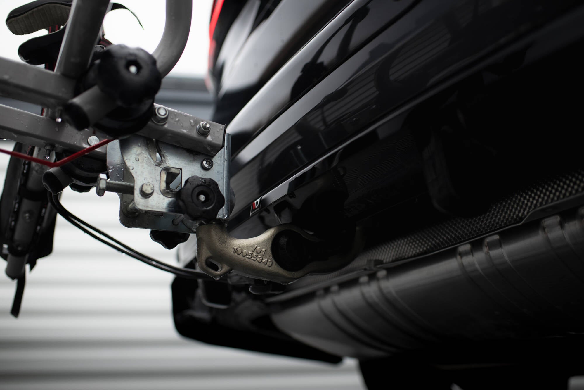 Mittlerer Cup Diffusor DTM Look Heck Ansatz für BMW X7 M-Paket G07 Facelift