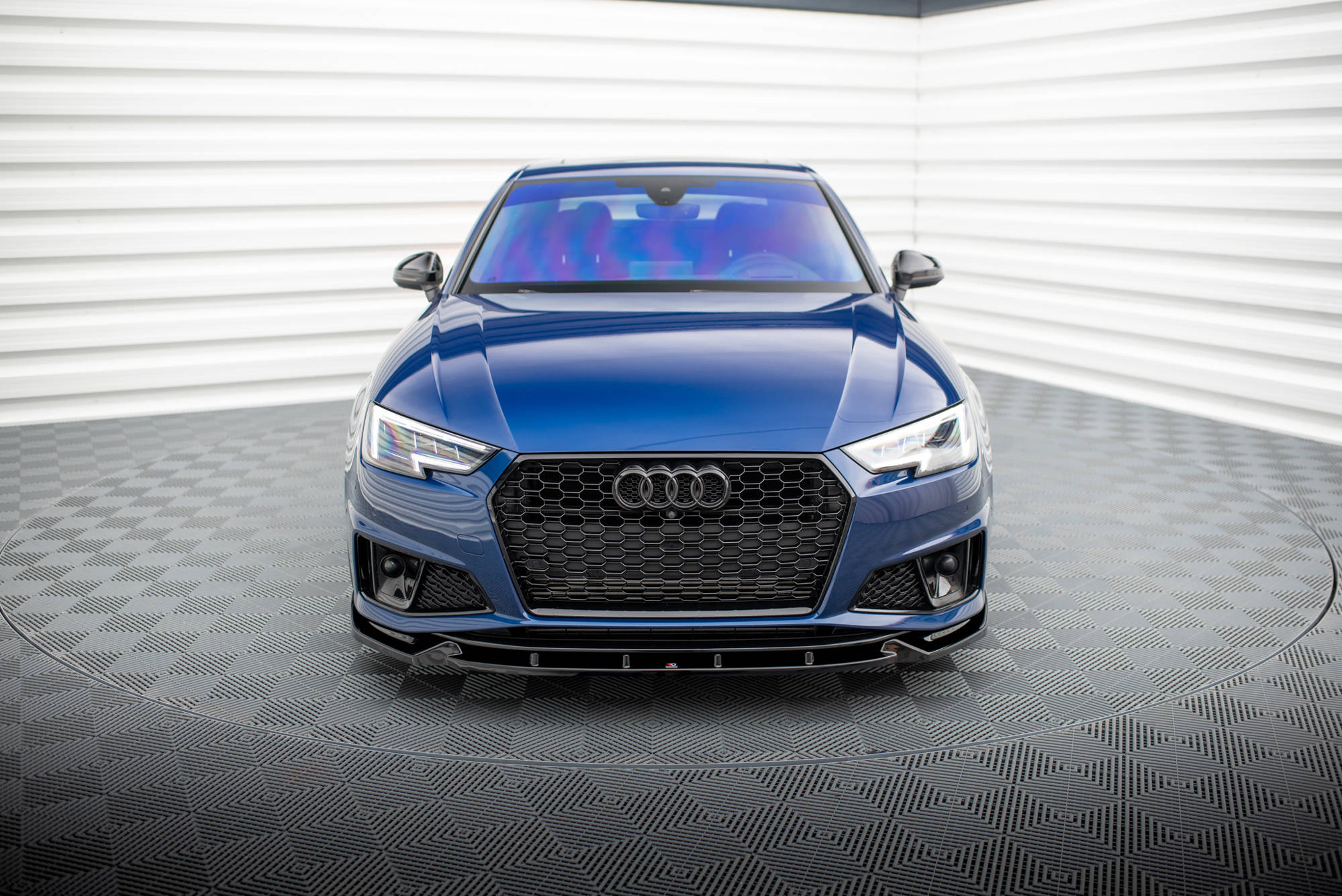 Frontlippe V1 für Audi A4 Competition B9