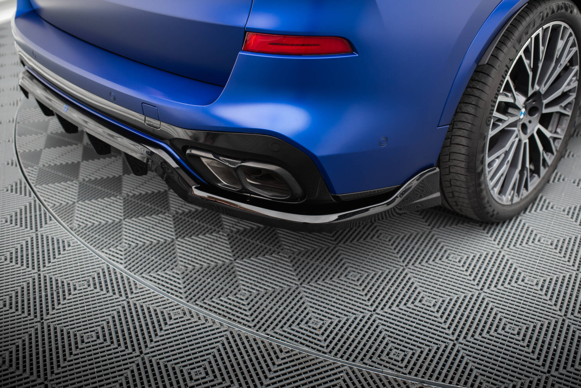Mittlerer Cup Diffusor V2 DTM Look Heck Ansatz für BMW X5 M - Paket G05 Facelift