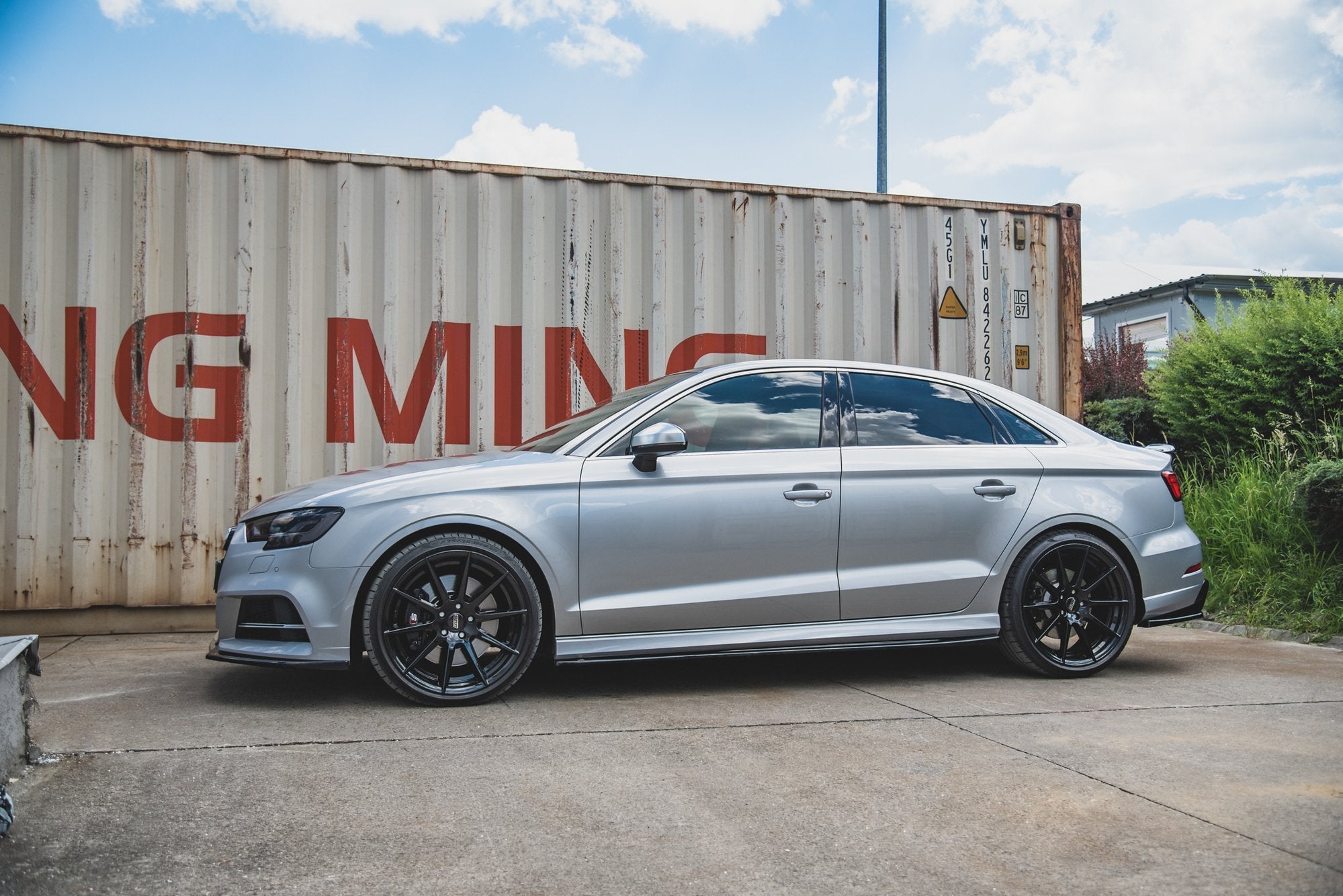 Seitenschweller V2 Ansatz für für Audi S3 / A3 S-Line Limousine 8V Facelift schwarz matt