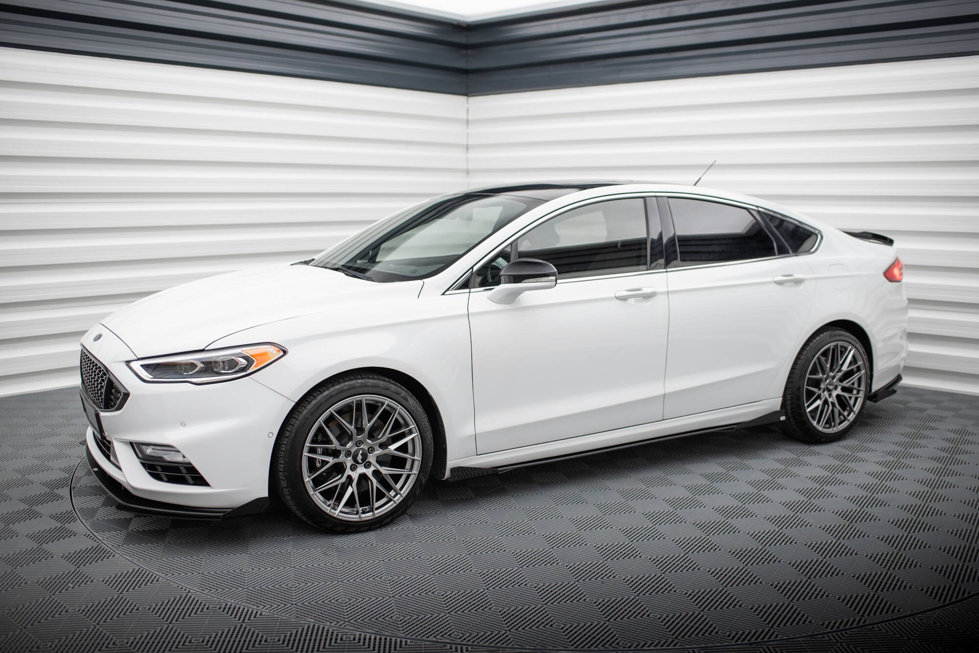 Street Pro Seitenschweller Ansatz für + Flaps Ford Mondeo Sport Mk5 Facelift / Fusion Sport Mk2 Facelift
