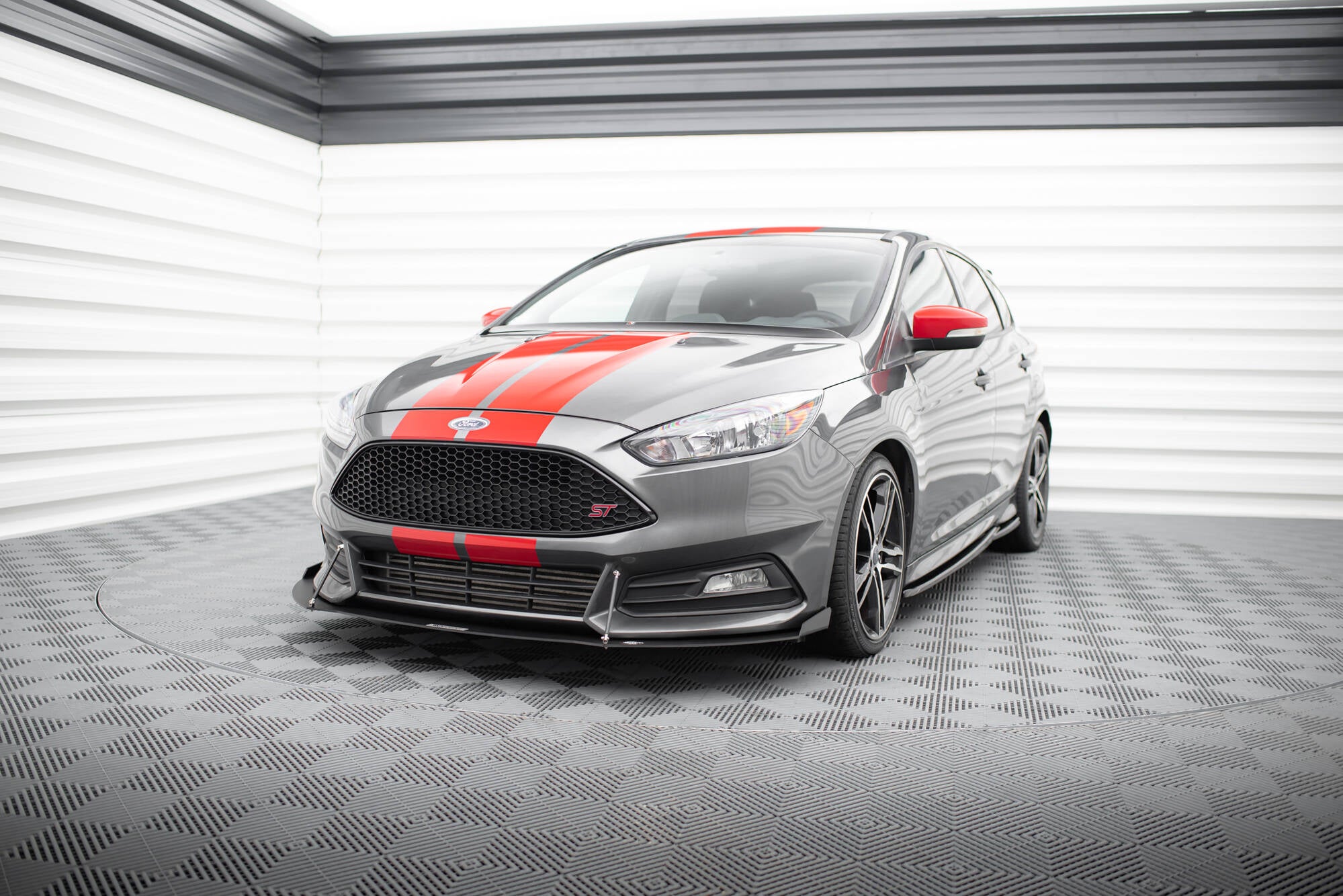 Sport Frontlippe V2 für Ford Focus ST Mk3 FL