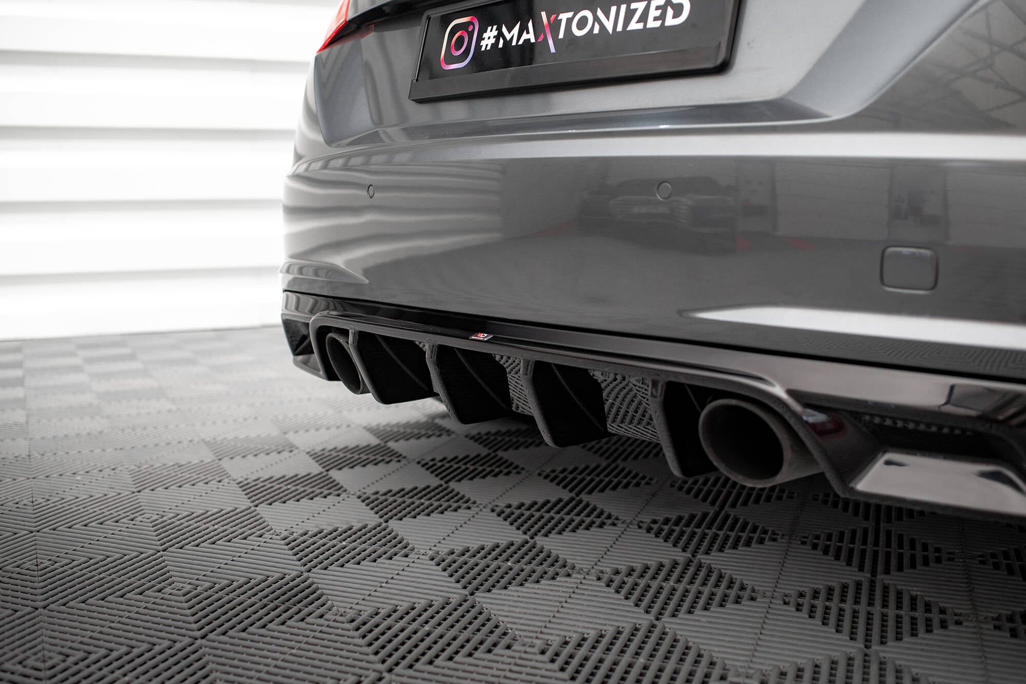 Diffusor Heck Ansatz für Audi TT S-Line 8S