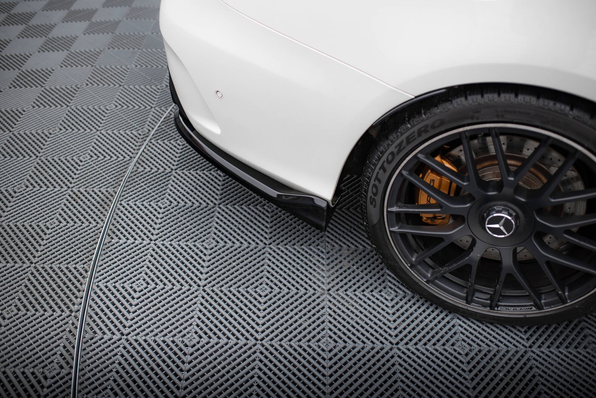 Mittlerer Cup Diffusor DTM Look Heck Ansatz für Mercedes-AMG C63 Limousine / Kombi W205 / S205