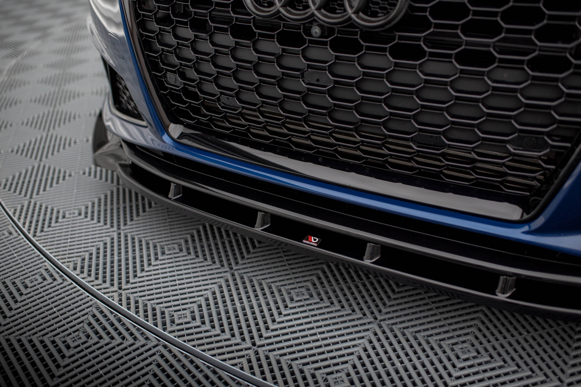 Frontlippe V1 für Audi A4 Competition B9