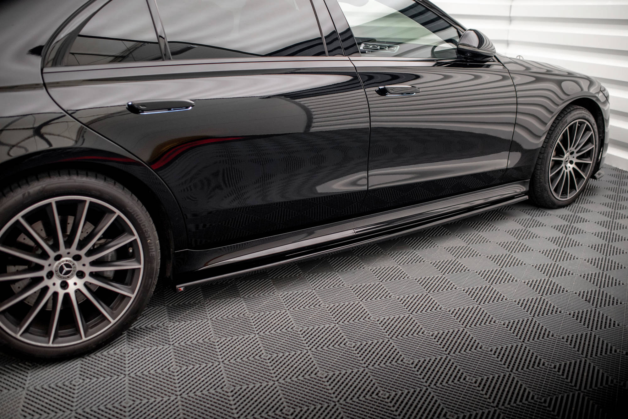 Seitenschweller V223 Ansatz für Mercedes-Benz S Long AMG-Line