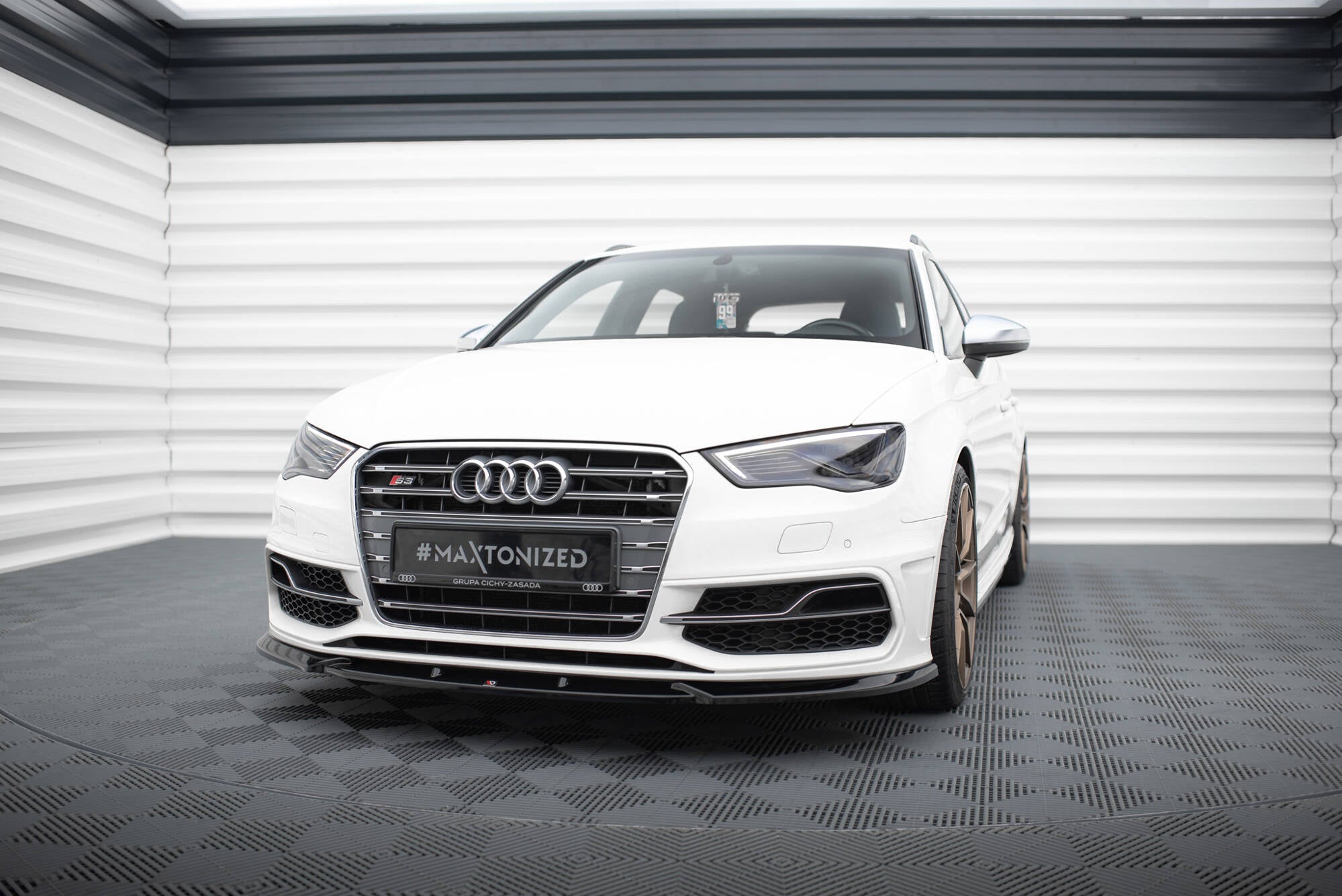 Frontlippe V2 für Audi S3 / A3 S-Line Sportback / Hatchback 8V