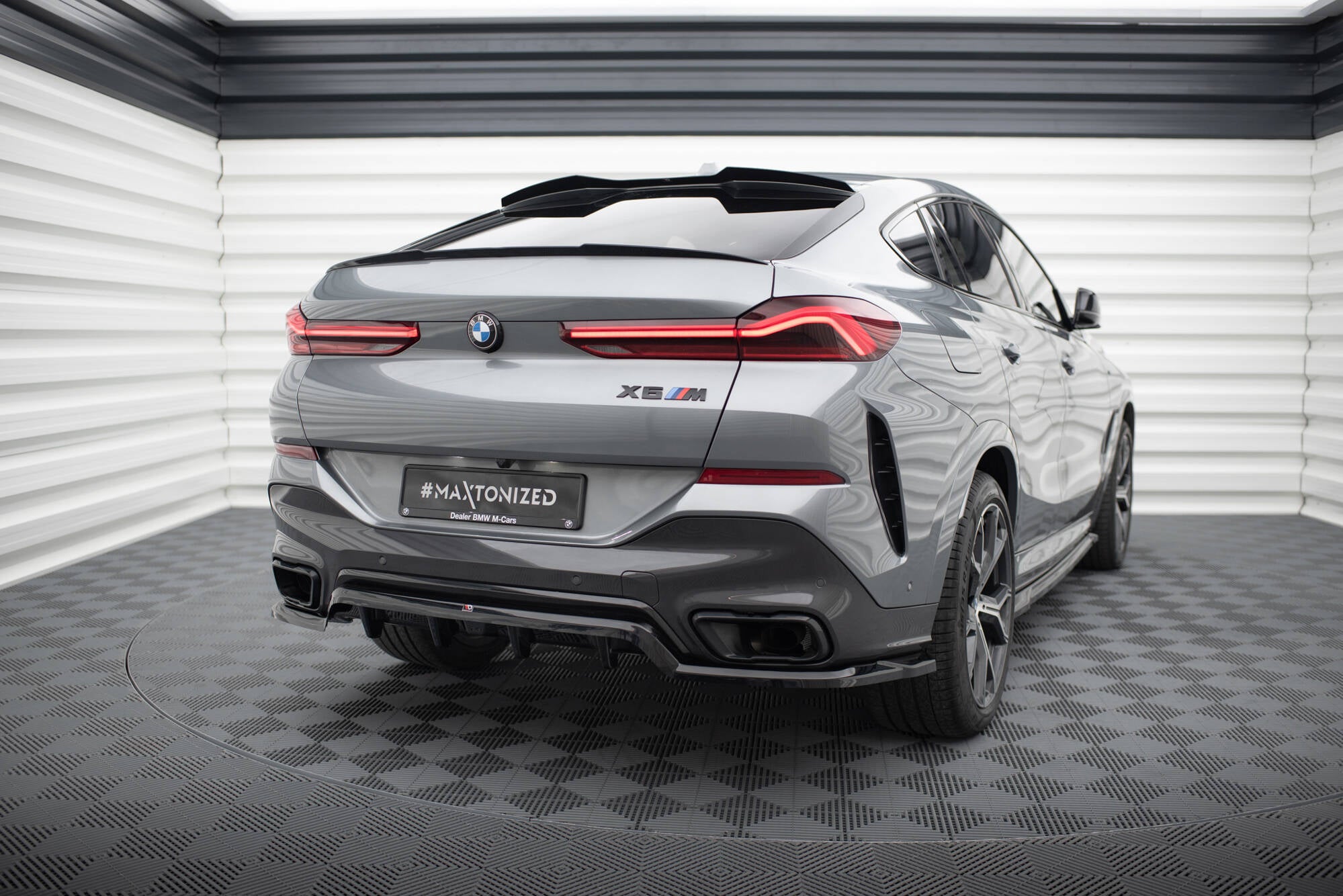 Mittlerer Cup Diffusor V1 DTM Look Heck Ansatz für BMW X6 M - Paket G06 Facelift
