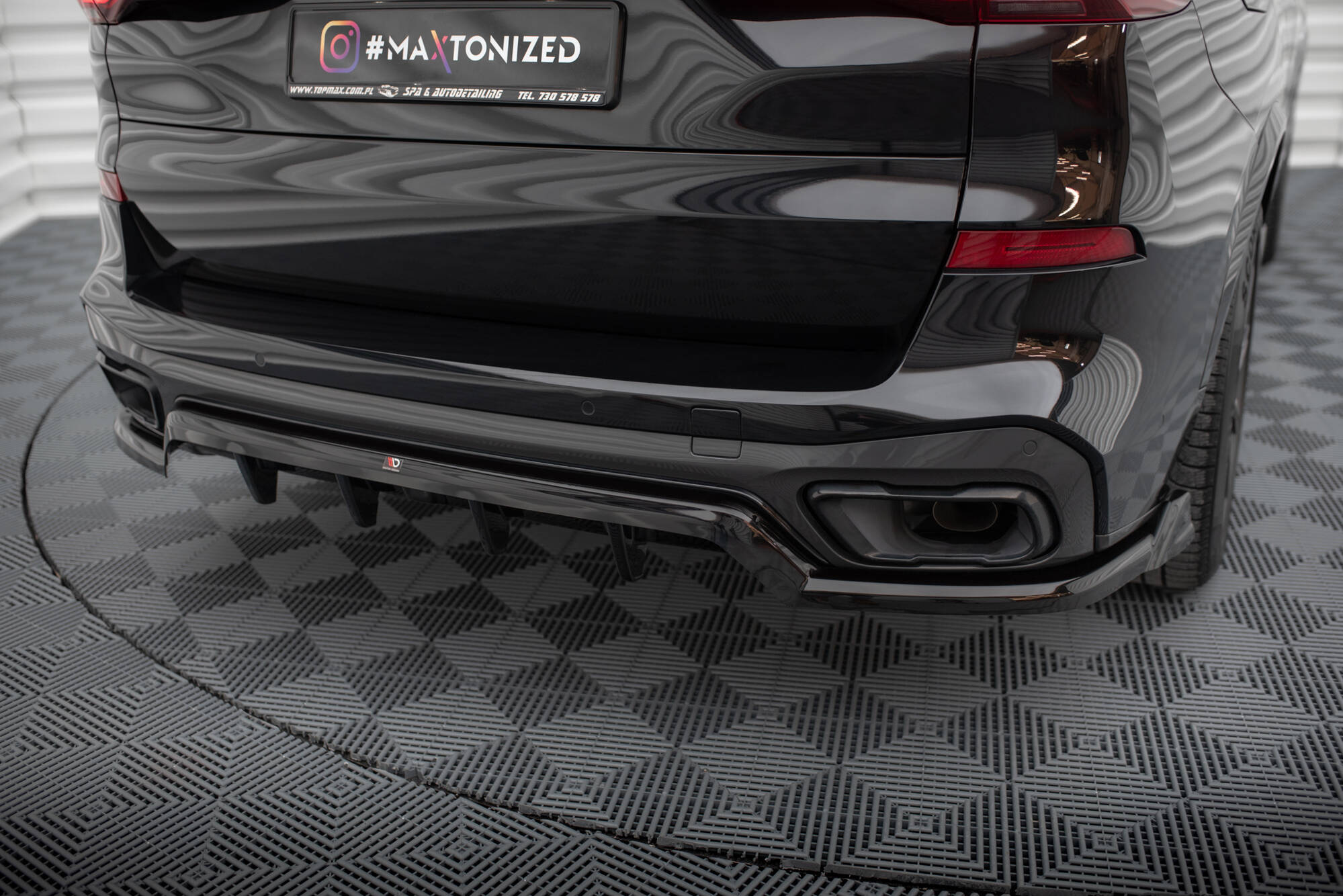 Mittlerer Cup Diffusor DTM Look Heck Ansatz für BMW X5 M-Paket G05