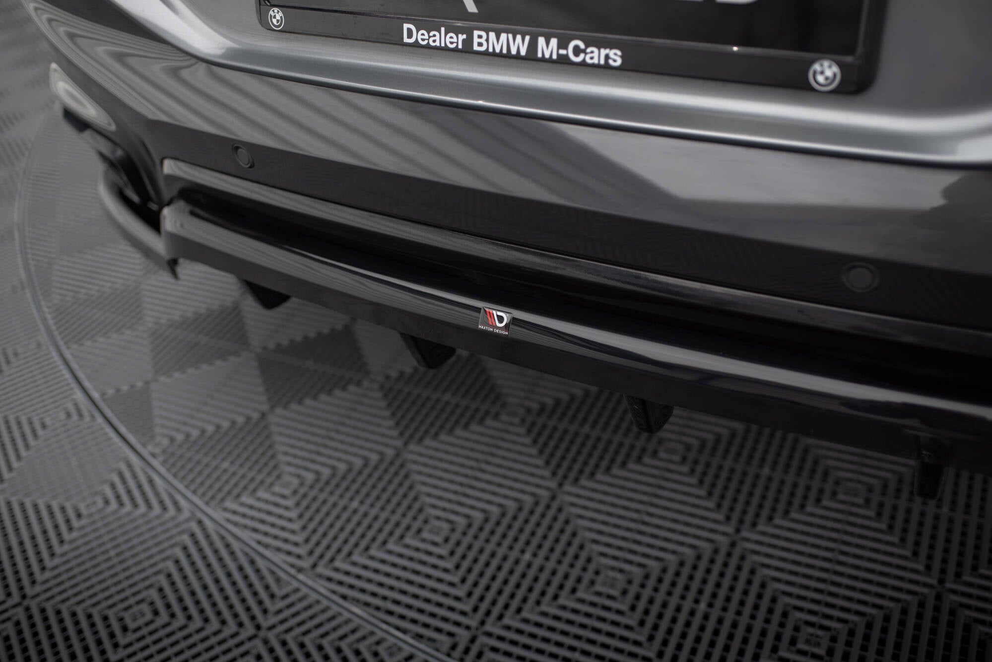 Mittlerer Cup Diffusor V2 DTM Look Heck Ansatz für BMW X6 M - Paket G06 Facelift