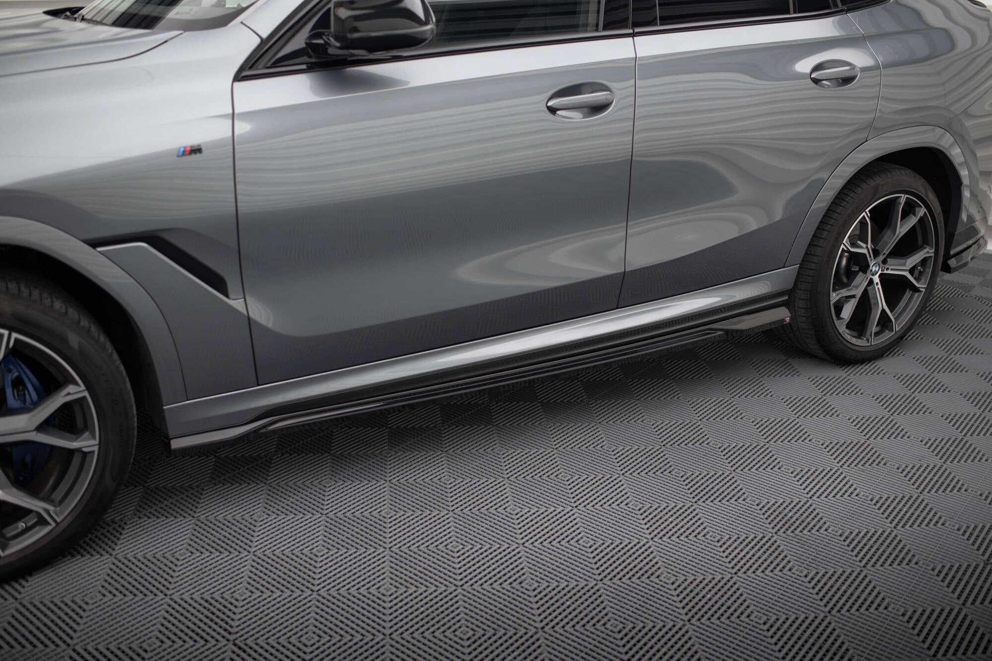 Seitenschweller V1 Ansatz für für BMW X6 M - Paket G06 Facelift