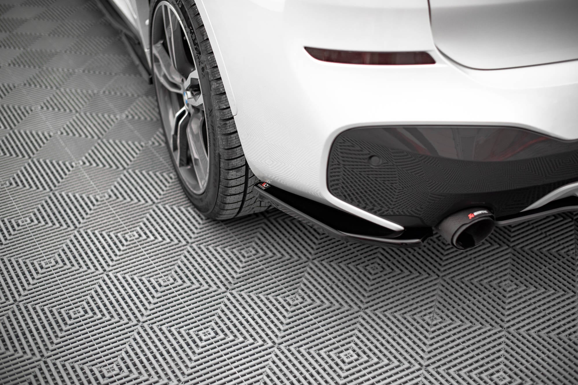 Flaps Heckansatz Diffusor für BMW X1 M-Paket F48 / F48 Facelift