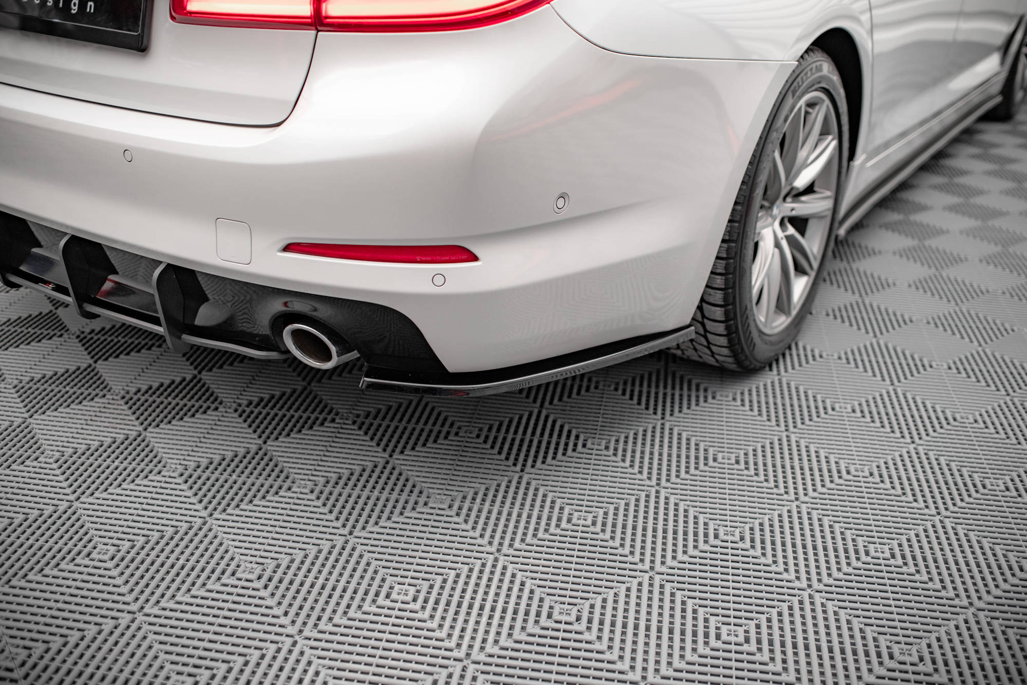 Flaps Heckansatz Diffusor für BMW 5er G30 / G31