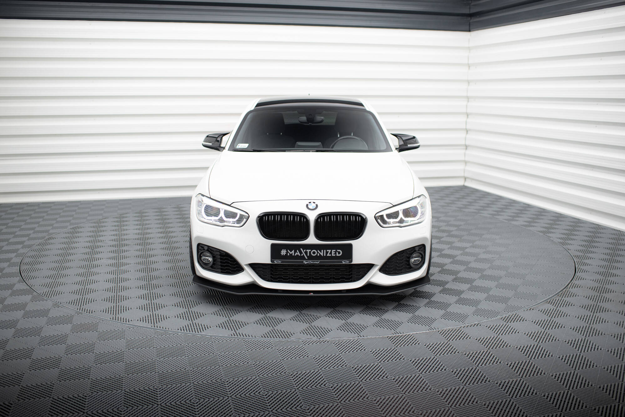 Street Pro Frontlippe V3 für für BMW 1er F20 M - Paket Facelift / M140i