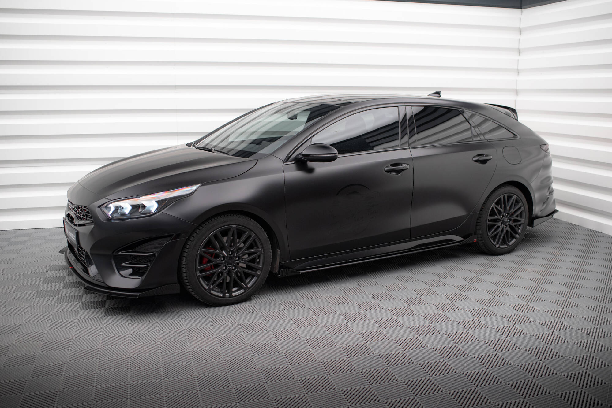 Street Pro Seitenschweller Ansatz für + Flaps Kia Proceed GT / GT-Line Mk1 Facelift / Ceed GT Mk3 Facelift