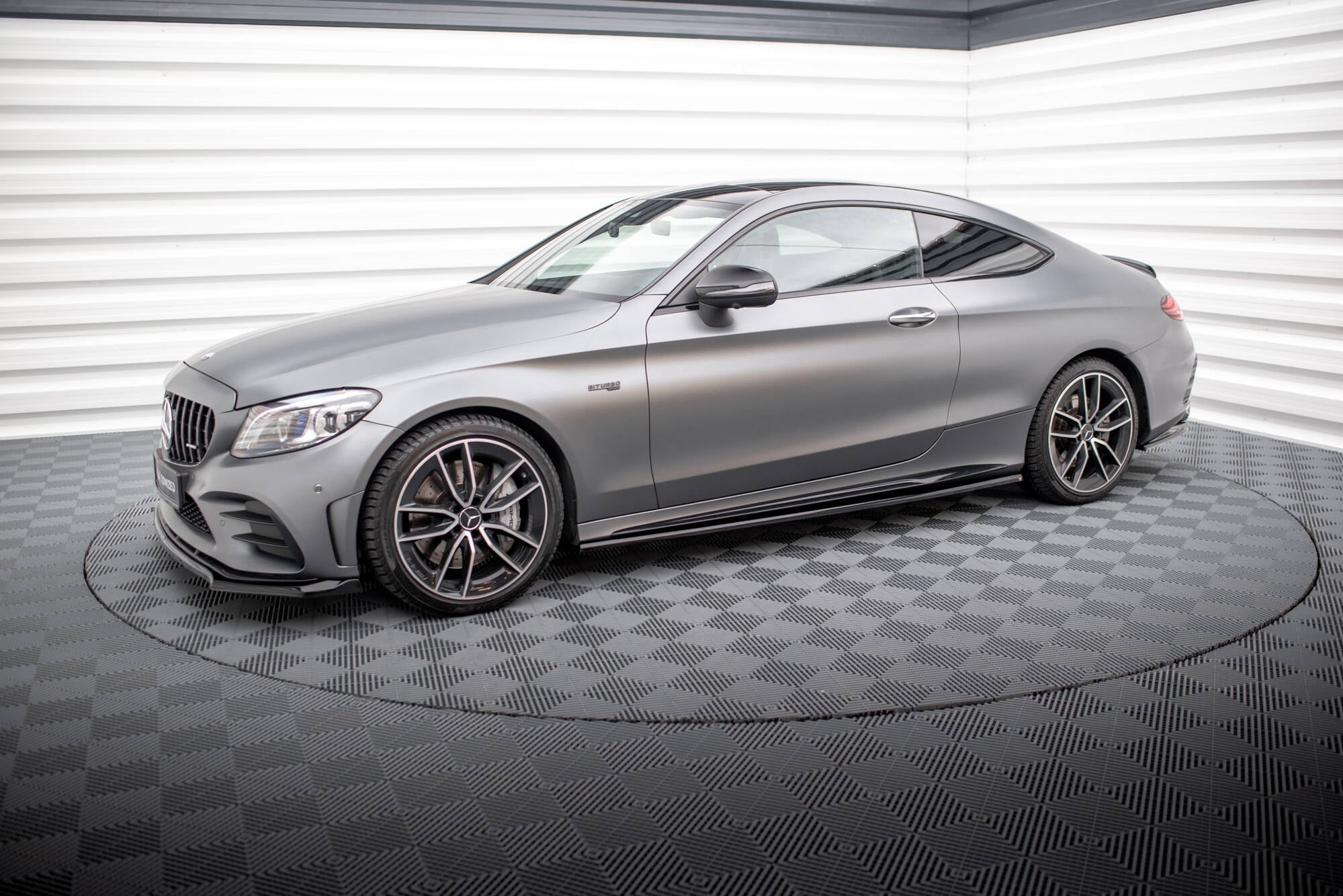 Seitenschweller Ansatz für Mercedes-AMG C43 Coupe / Cabrio C205 Facelift / A205 Facelift